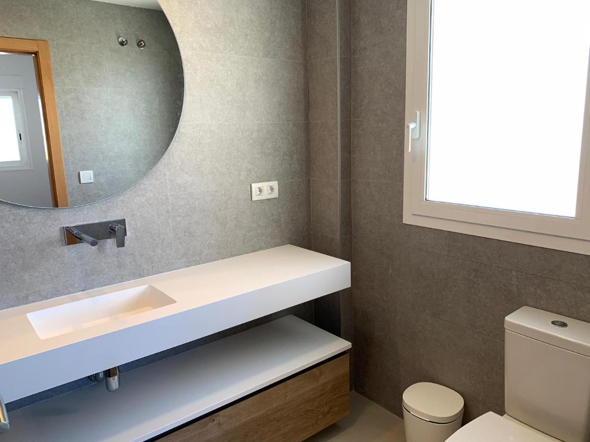 Beautiful Apartment With Pool Near The Beach Олива Экстерьер фото