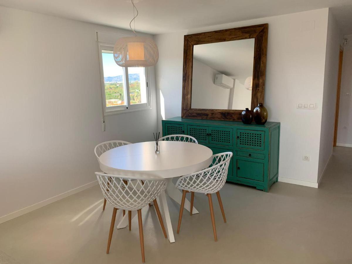 Beautiful Apartment With Pool Near The Beach Олива Экстерьер фото